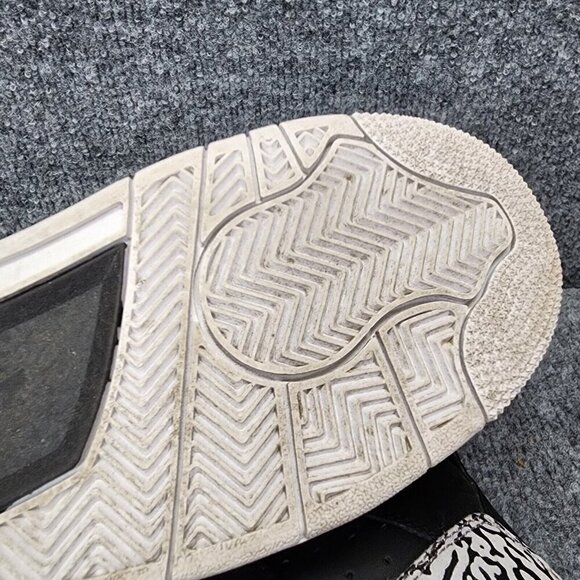 Nike Jordan size 6.5Y Son Of Low GS Shoes Black/Grape Ice-White 580604 008 - Picture 13 of 16